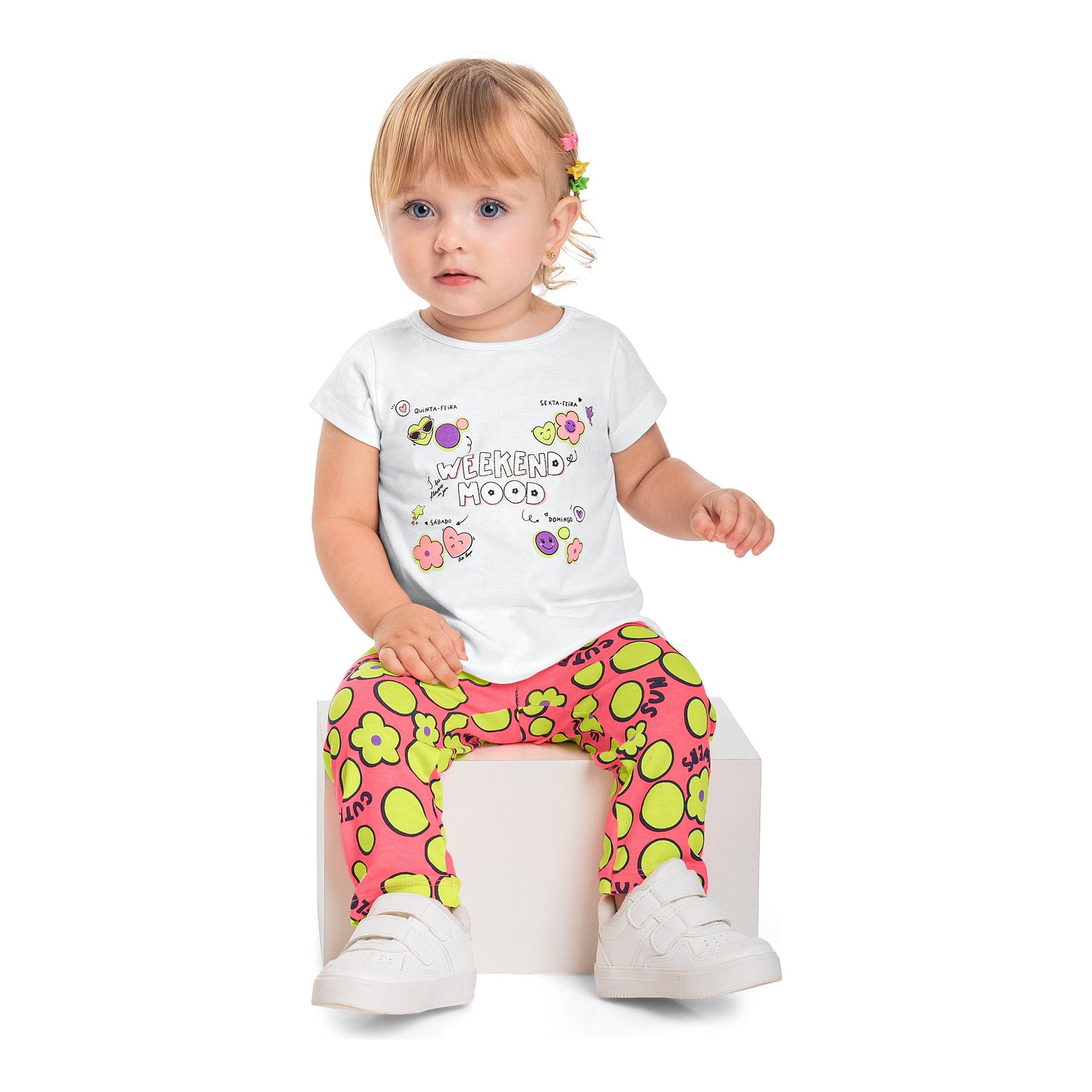 Weekend Mood PEEK A BOO