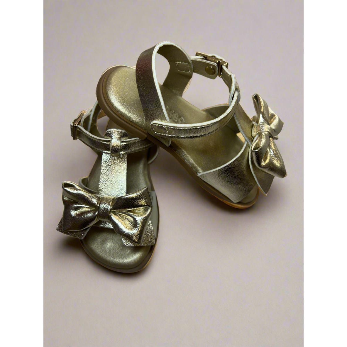shine leather sandals