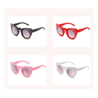 Cat Point Sunglasses PEEK A BOO