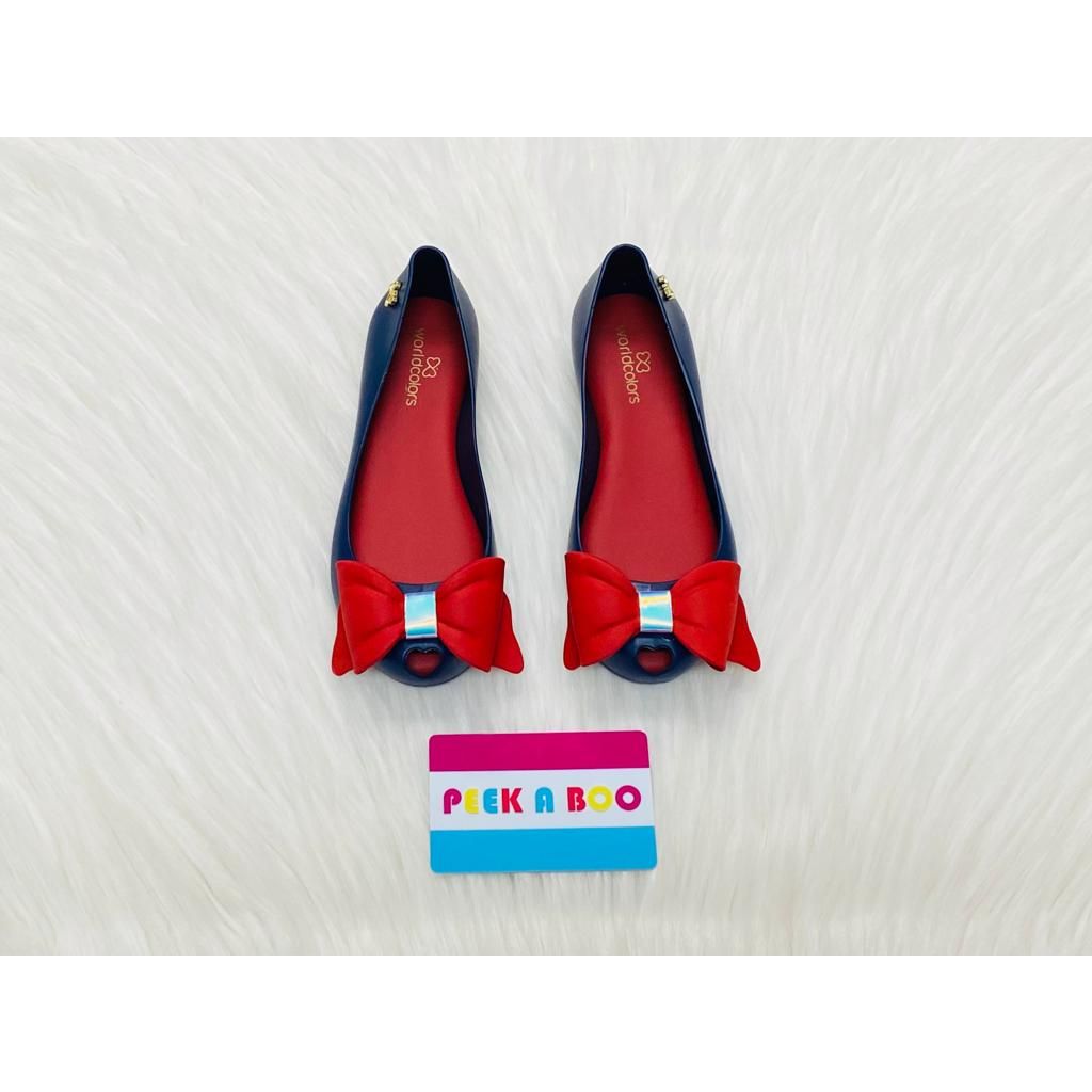world colors snow white ballerinas
