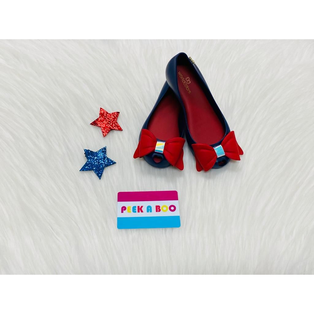 World Colors Snow White Ballerinas PEEK A BOO