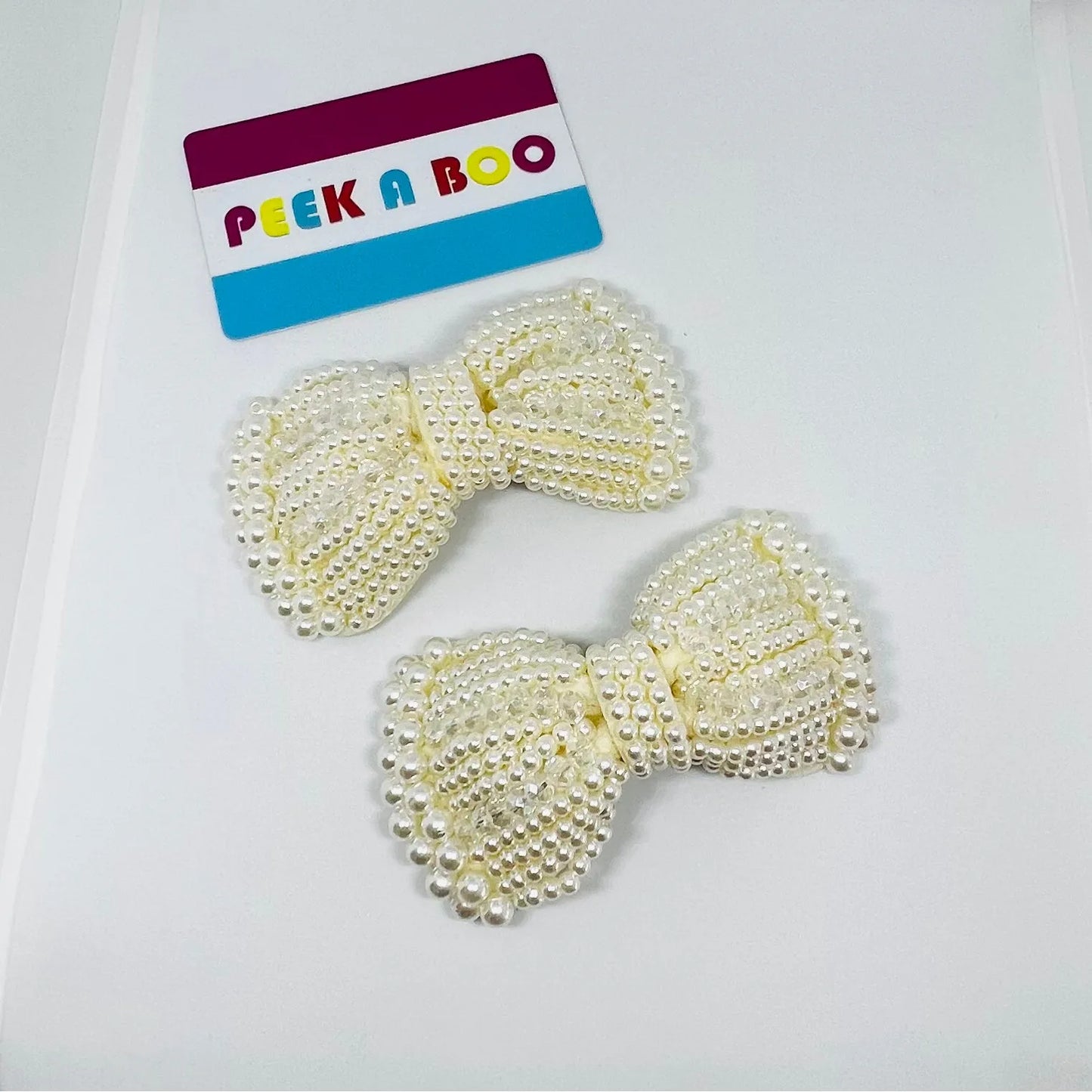 pearl bow hair clip