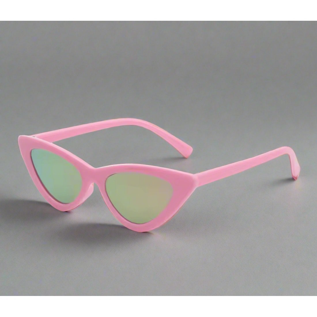 Retro Sunglasses PEEK A BOO