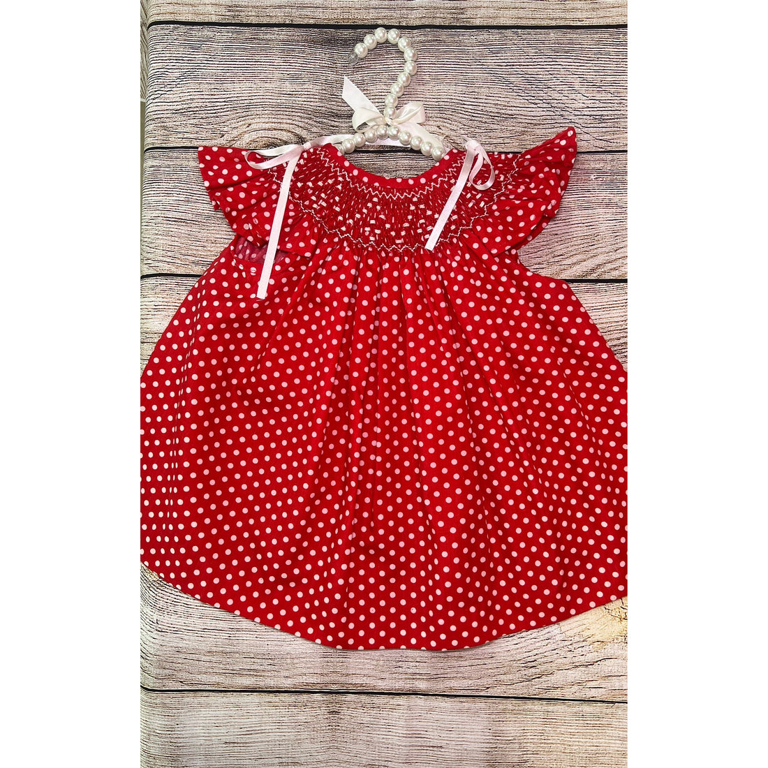 Smocked red white dots Jesucito PEEK A BOO