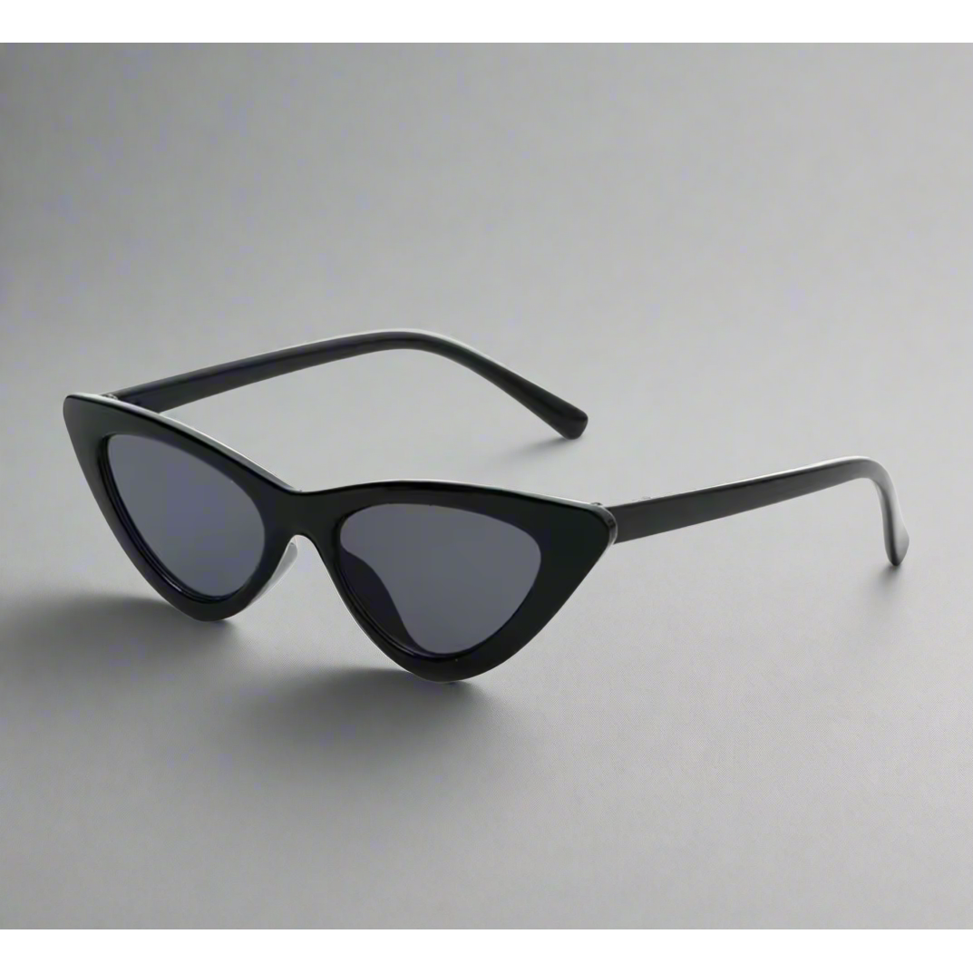 Retro Sunglasses PEEK A BOO