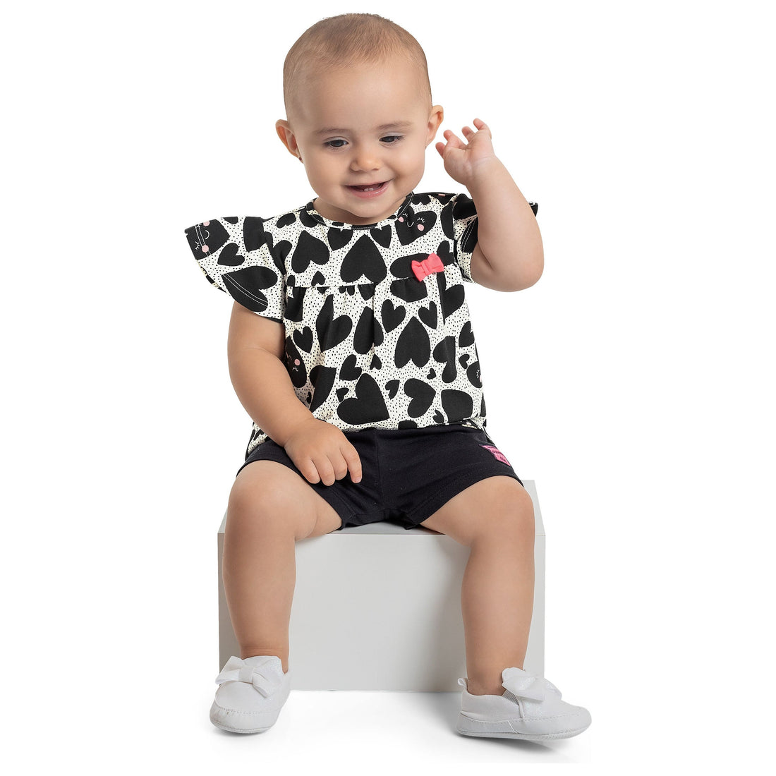 Fashion Club PEEK A BOO