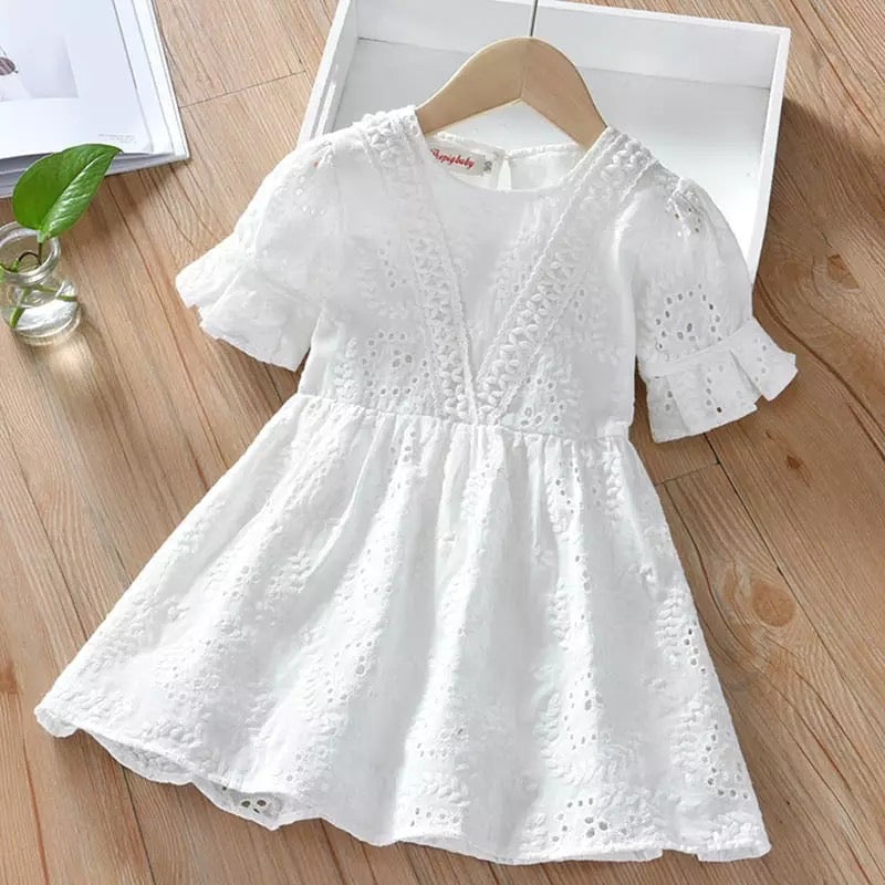 short sleeve hollowed dress